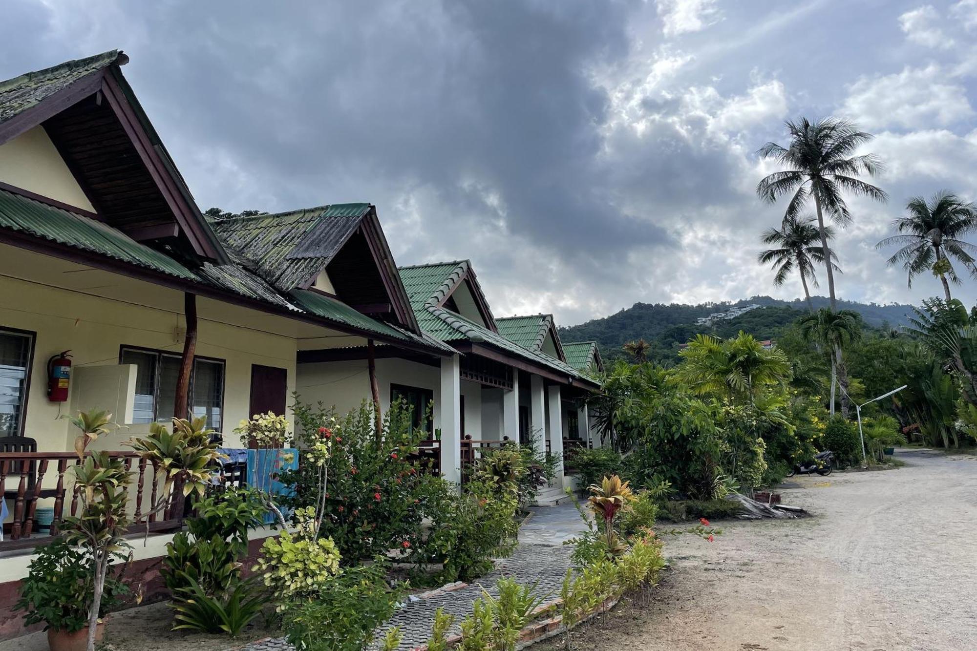 Sea Breeze Bungalow Lamai Beach  Exterior photo